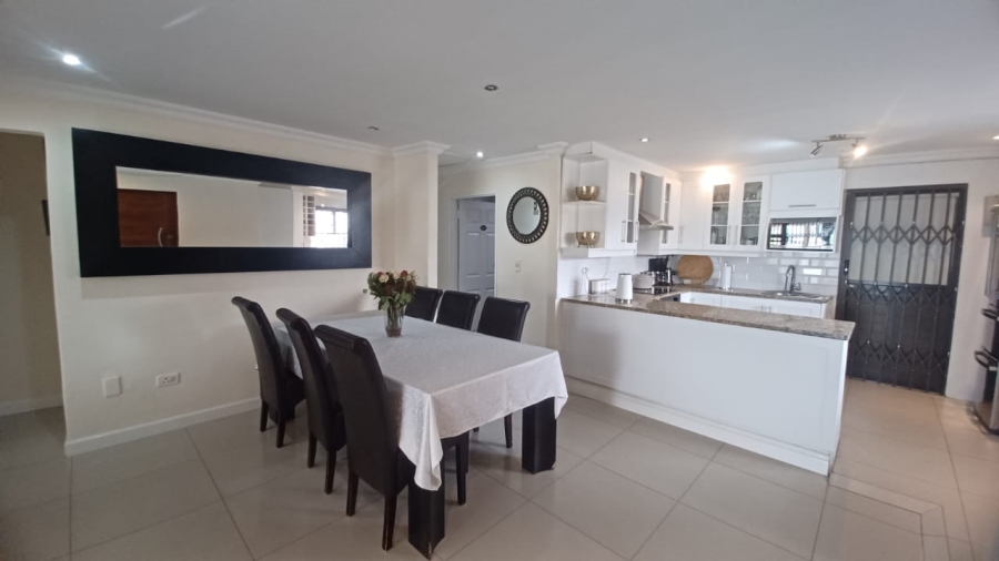 3 Bedroom Property for Sale in Highbury Western Cape